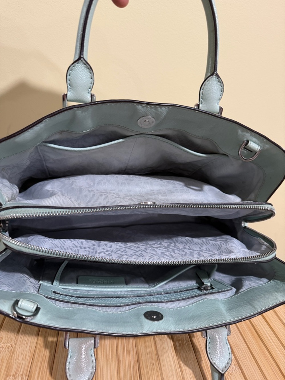 Michael Kors Pale Blue Saffiano Leather Satchel Michael Kors Handbag  MK Purses - Picture 14 of 16